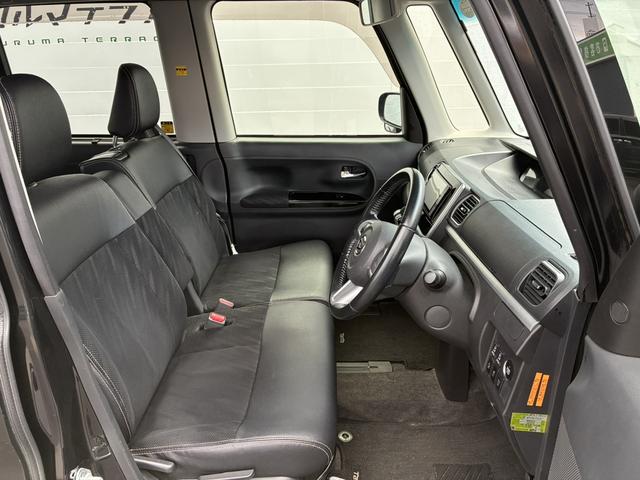 タント カスタムＲＳ　トップエディションＳＡ　両側電動スライドスマートアシストナビＥＴＣＢｌｕｅｔｏｏｔｈハーフレザー革巻きステアリングＬＥＤヘッドライトオートエアコン純正１５インチアルミステアリングスイッチフロントフォグアイドリングストップ（6枚目）