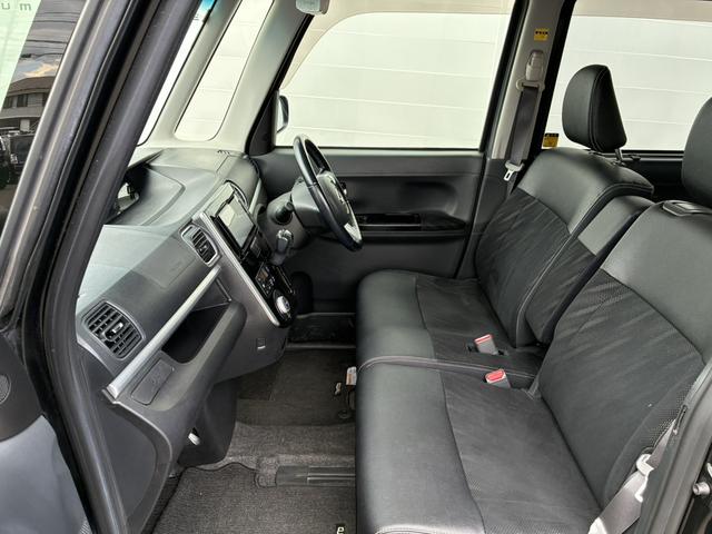 タント カスタムＲＳ　トップエディションＳＡ　両側電動スライドスマートアシストナビＥＴＣＢｌｕｅｔｏｏｔｈハーフレザー革巻きステアリングＬＥＤヘッドライトオートエアコン純正１５インチアルミステアリングスイッチフロントフォグアイドリングストップ（7枚目）