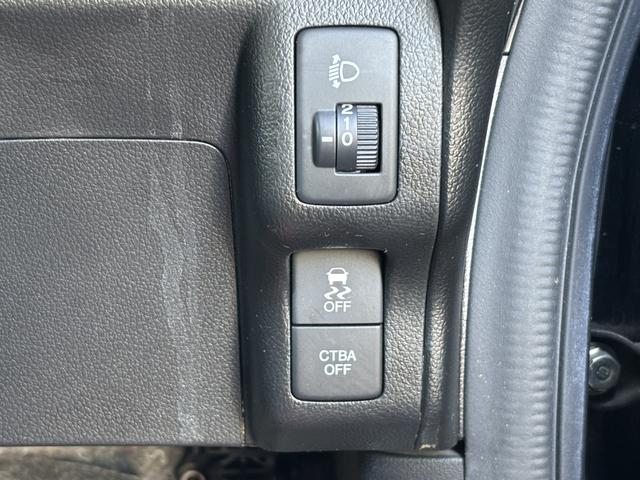 N-BOX 4WD/両側電動スライドドア/アイドリングストップ/シートヒーター/横滑り防止装置/純正ナビ/バックモニター/ETC(15枚目)