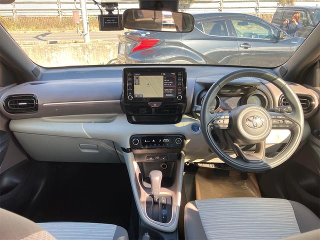 ヤリス ハイブリッドZ 4WD ドライブレコーダー ETC バックカメラ ナビ TV クリアランスソナー オートクルーズコントロール レーンアシスト 衝突被害軽減システム アルミホイール オートマチックハイビーム(2枚目)