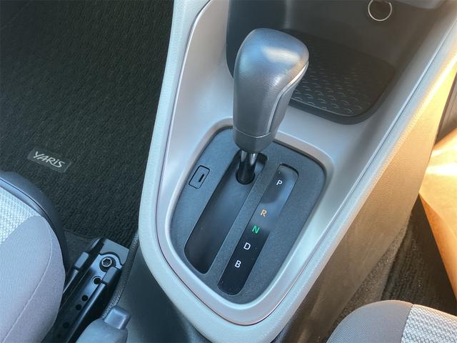 ヤリス ハイブリッドZ 4WD ドライブレコーダー ETC バックカメラ ナビ TV クリアランスソナー オートクルーズコントロール レーンアシスト 衝突被害軽減システム アルミホイール オートマチックハイビーム(8枚目)