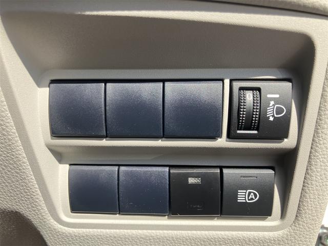 ヤリス ハイブリッドZ 4WD ドライブレコーダー ETC バックカメラ ナビ TV クリアランスソナー オートクルーズコントロール レーンアシスト 衝突被害軽減システム アルミホイール オートマチックハイビーム(10枚目)