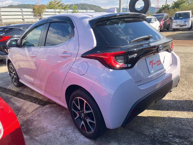 ヤリス ハイブリッドZ 4WD ドライブレコーダー ETC バックカメラ ナビ TV クリアランスソナー オートクルーズコントロール レーンアシスト 衝突被害軽減システム アルミホイール オートマチックハイビーム(17枚目)