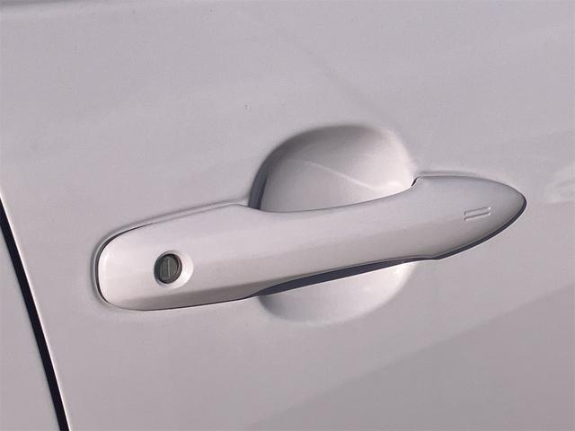 ヤリス ハイブリッドZ 4WD ドライブレコーダー ETC バックカメラ ナビ TV クリアランスソナー オートクルーズコントロール レーンアシスト 衝突被害軽減システム アルミホイール オートマチックハイビーム(34枚目)