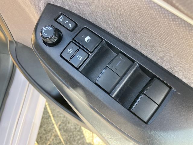 ヤリス ハイブリッドZ 4WD ドライブレコーダー ETC バックカメラ ナビ TV クリアランスソナー オートクルーズコントロール レーンアシスト 衝突被害軽減システム アルミホイール オートマチックハイビーム(67枚目)