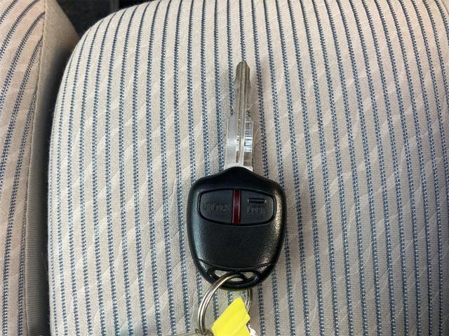 デイズ S 4WD ドライブレコーダー ETC キーレスエントリー アイドリングストップ 電動格納ミラー ベンチシート CVT ABS CD ミュージックプレイヤー接続可 アルミホイール 衝突安全ボディ エアコン(9枚目)