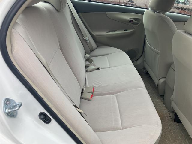 カローラアクシオ Ｘ　アルミホイール　ＭＴ　キーレスエントリー　電動格納ミラー　ＣＤ　記録簿　衝突安全ボディ　ＡＢＳ　エアコン　パワーステアリング　パワーウィンドウ（11枚目）