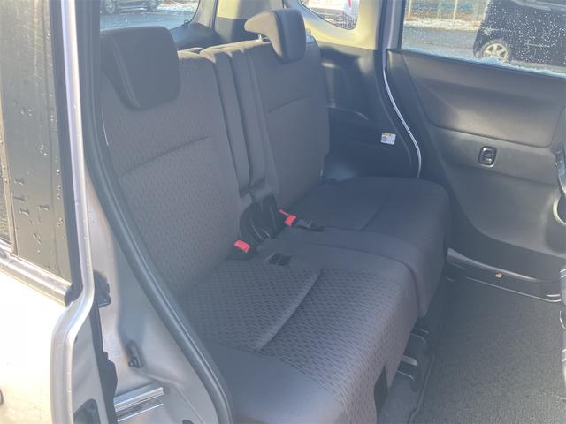 ソリオ ハイブリッドＭＸ　バックカメラ　ナビ　オートクルーズコントロール　レーンアシスト　衝突被害軽減システム　両側スライド・片側電動　スマートキー　アイドリングストップ　電動格納ミラー　シートヒーター　フルフラット（25枚目）