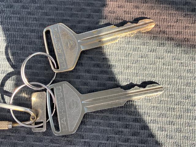 ハイゼットトラック スタンダード　４ＷＤ　ＡＴ　エアコン　パワーステアリング　運転席エアバッグ（70枚目）