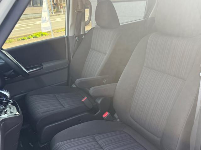 フリードハイブリッド ハイブリッド・Ｇホンダセンシング　４ＷＤ　純正ナビ　フルセグＴＶ　Ｂｌｕｅｔｏｏｔｈ　バックカメラ　純正エンジンスターター　ＥＴＣ　両側パワースライドドア（24枚目）