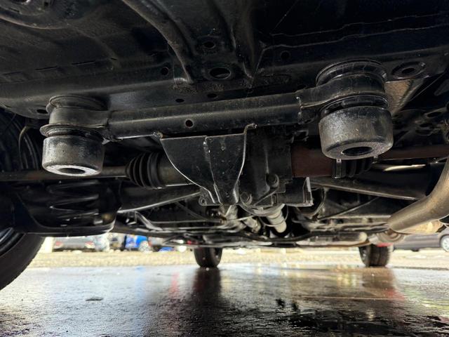 フィット １３Ｇ・Ｌパッケージ　４ＷＤ　保証１年走行無制限　ナビ　フルセグＴＶ　Ｂｌｕｅｔｏｏｔｈ　バックカメラ　ＤＶＤ　ＣＤ　Ｐスタート　禁煙　寒冷地仕様（36枚目）