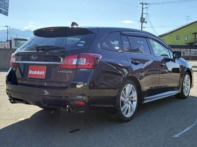 レヴォーグ １．６　ＧＴ　アイサイト　Ｓスタイル　４ＷＤ　衝突被害軽減ブレーキレーンキープアシスト　ナビ＆ＴＶ　フルタイム４ＷＤ　盗難防止装置　地デジＴＶ　ターボモデル　ＬＥＤライト　キーフリー　アルミホイール　パワーシート　ＥＴＣ　メモリーナビ　ＡＢＳ（7枚目）
