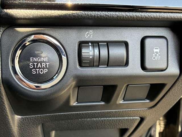 レヴォーグ １．６　ＧＴ　アイサイト　Ｓスタイル　４ＷＤ　衝突被害軽減ブレーキレーンキープアシスト　ナビ＆ＴＶ　フルタイム４ＷＤ　盗難防止装置　地デジＴＶ　ターボモデル　ＬＥＤライト　キーフリー　アルミホイール　パワーシート　ＥＴＣ　メモリーナビ　ＡＢＳ（13枚目）