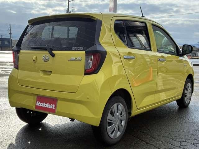 ミライース ６６０　Ｘ　ＳＡＩＩＩ　４ＷＤ　衝突被害軽減ブレーキ　ドライブレコーダー　リアカメラ　衝突軽減装置　横滑り防止装置　オートマチックハイビーム　Ｗエアバック　クリアランスソナー　運転席エアバッグ　アイスト　リモコンキー　ＡＢＳ　４ＷＤ（5枚目）