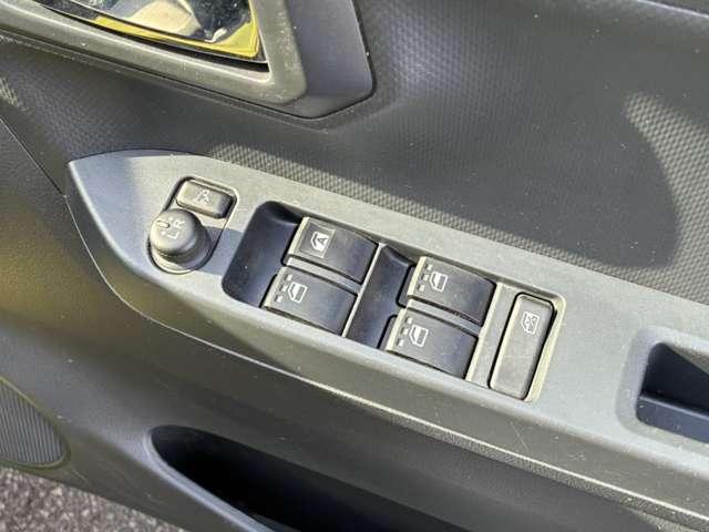 ミライース ６６０　Ｘ　ＳＡＩＩＩ　４ＷＤ　衝突被害軽減ブレーキ　ドライブレコーダー　リアカメラ　衝突軽減装置　横滑り防止装置　オートマチックハイビーム　Ｗエアバック　クリアランスソナー　運転席エアバッグ　アイスト　リモコンキー　ＡＢＳ　４ＷＤ（16枚目）