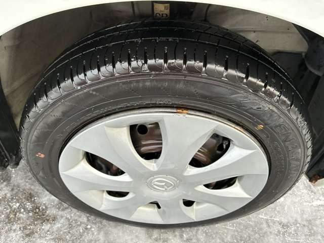 フレア ６６０　ハイブリッド　ＸＧ　４ＷＤ　Ｂカメラ　禁煙　キーレスキー　イモビライザー　カーナビ　ＤＳＣ　Ｗエアバック　アイドリング　ＥＴＣ　エアコン　運転席シートヒーター　ＡＢＳ　ベンチシート　パワーステアリング　メモリナビ　エアバック（8枚目）