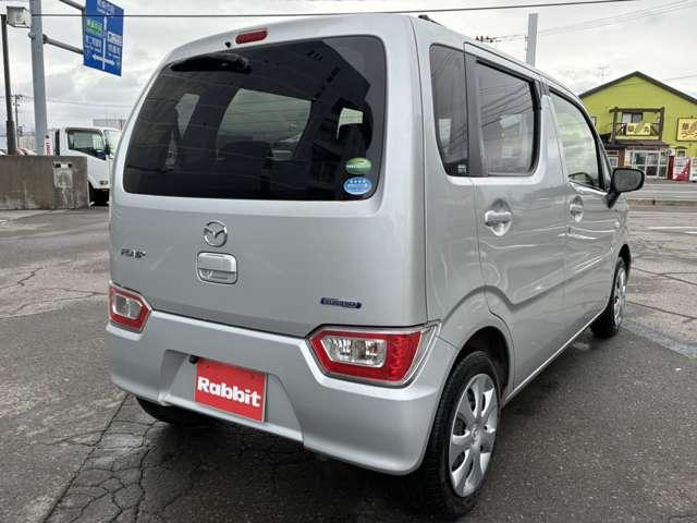 フレア ６６０　ハイブリッド　ＸＧ　４ＷＤ　Ｂカメラ　禁煙　キーレスキー　イモビライザー　カーナビ　ＤＳＣ　Ｗエアバック　アイドリング　ＥＴＣ　エアコン　運転席シートヒーター　ＡＢＳ　ベンチシート　パワーステアリング　メモリナビ　エアバック（4枚目）