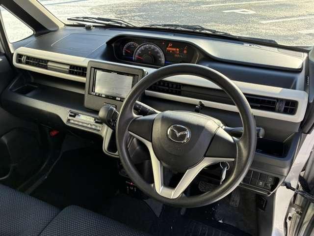 フレア ６６０　ハイブリッド　ＸＧ　４ＷＤ　Ｂカメラ　禁煙　キーレスキー　イモビライザー　カーナビ　ＤＳＣ　Ｗエアバック　アイドリング　ＥＴＣ　エアコン　運転席シートヒーター　ＡＢＳ　ベンチシート　パワーステアリング　メモリナビ　エアバック（5枚目）