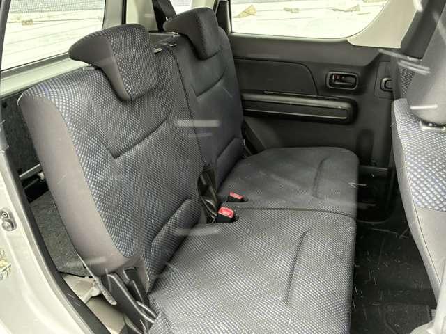 フレア ６６０　ハイブリッド　ＸＧ　４ＷＤ　Ｂカメラ　禁煙　キーレスキー　イモビライザー　カーナビ　ＤＳＣ　Ｗエアバック　アイドリング　ＥＴＣ　エアコン　運転席シートヒーター　ＡＢＳ　ベンチシート　パワーステアリング　メモリナビ　エアバック（9枚目）