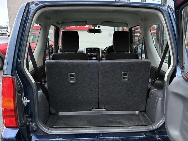 ジムニー ６６０　ＸＧ　４ＷＤ　５速マニュアル車　ＥＴＣ　ＷエアＢ　キーレス付き　ターボモデル　運転席エアバック　ＥＴＣ付　パワーウインドー　ＡＢＳ付き　エアコンパワステ　パワーステアリング　４ｗｄ（14枚目）