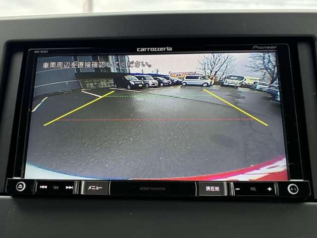 �������[�i�r���o�b�N�J�����t���I����g�p���痷�s�⃌�W���[�܂ŗl�X�ȃV�[���ŏ��߂Ă̓��H�����S�ł��B�ڂ����@�\���ڂ����͓X���ł��m���߂��������B