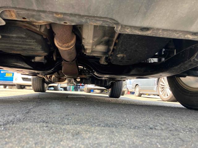 ムラーノ ２５０ＸＶ　ＦＯＵＲ　４ＷＤ　ＥＴＣ　バックカメラ　オートクルーズコントロール　パワーシート　ナビ　オートライト　ＨＩＤ　アルミホイール　スマートキー　シートヒーター　ＣＶＴ　盗難防止システム　衝突安全ボディ　ＣＤ（18枚目）