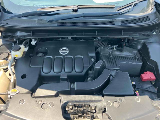 ムラーノ ２５０ＸＶ　ＦＯＵＲ　４ＷＤ　ＥＴＣ　バックカメラ　オートクルーズコントロール　パワーシート　ナビ　オートライト　ＨＩＤ　アルミホイール　スマートキー　シートヒーター　ＣＶＴ　盗難防止システム　衝突安全ボディ　ＣＤ（19枚目）