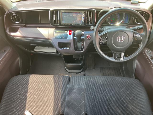 Ｎ－ＯＮＥ プレミアム・Ｌパッケージ　４ＷＤ　ＥＴＣ　バックカメラ　ＴＶ　オートライト　ＨＩＤ　スマートキー　アイドリングストップ　ベンチシート　ＣＶＴ　盗難防止システム　ＡＢＳ　ＥＳＣ　ＣＤ　ＤＶＤ再生　ミュージックプレイヤー接続可（2枚目）