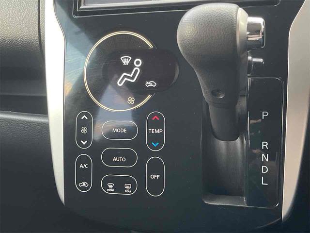 デイズ Ｘ　ＥＴＣ　バックカメラ　ナビ　ＴＶ　スマートキー　アイドリングストップ　電動格納ミラー　シートヒーター　ベンチシート　ＣＶＴ　盗難防止システム　ＡＢＳ　ＣＤ　ＵＳＢ　アルミホイール　衝突安全ボディ（7枚目）