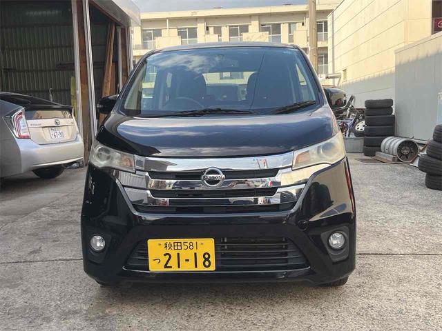 デイズ Ｘ　ＥＴＣ　バックカメラ　ナビ　ＴＶ　スマートキー　アイドリングストップ　電動格納ミラー　シートヒーター　ベンチシート　ＣＶＴ　盗難防止システム　ＡＢＳ　ＣＤ　ＵＳＢ　アルミホイール　衝突安全ボディ（12枚目）