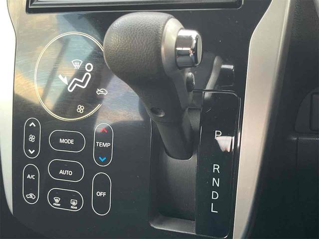 デイズ Ｘ　ＥＴＣ　バックカメラ　ナビ　ＴＶ　スマートキー　アイドリングストップ　電動格納ミラー　シートヒーター　ベンチシート　ＣＶＴ　盗難防止システム　ＡＢＳ　ＣＤ　ＵＳＢ　アルミホイール　衝突安全ボディ（39枚目）