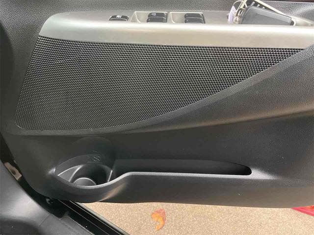 デイズ Ｘ　ＥＴＣ　バックカメラ　ナビ　ＴＶ　スマートキー　アイドリングストップ　電動格納ミラー　シートヒーター　ベンチシート　ＣＶＴ　盗難防止システム　ＡＢＳ　ＣＤ　ＵＳＢ　アルミホイール　衝突安全ボディ（42枚目）