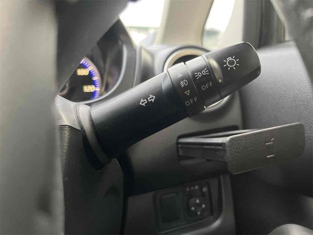 デイズ Ｘ　ＥＴＣ　バックカメラ　ナビ　ＴＶ　スマートキー　アイドリングストップ　電動格納ミラー　シートヒーター　ベンチシート　ＣＶＴ　盗難防止システム　ＡＢＳ　ＣＤ　ＵＳＢ　アルミホイール　衝突安全ボディ（44枚目）