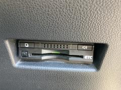 今では必需品のＥＴＣも付いております。高速道路での出入りもスムーズ。渋滞緩和にもなりエコにも繋がります。 7