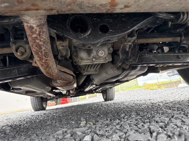 デュアリス ２０Ｇ　ＦＯＵＲアーバンブラックレザーＩＩ　４ＷＤ　ドライブレコーダー　ＥＴＣ　バックカメラ　サンルーフ　ＴＶ　オートライト　ＨＩＤ　アルミホイール　スマートキー　電動格納ミラー　シートヒーター　ＣＶＴ　盗難防止システム　衝突安全ボディ　ＣＤ（33枚目）