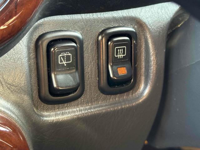 ミラジーノ ジーノ　４ＷＤ　ＥＴＣ　　ＭＴ　ＣＤ　アルミホイール　エアコン　パワーステアリング（17枚目）