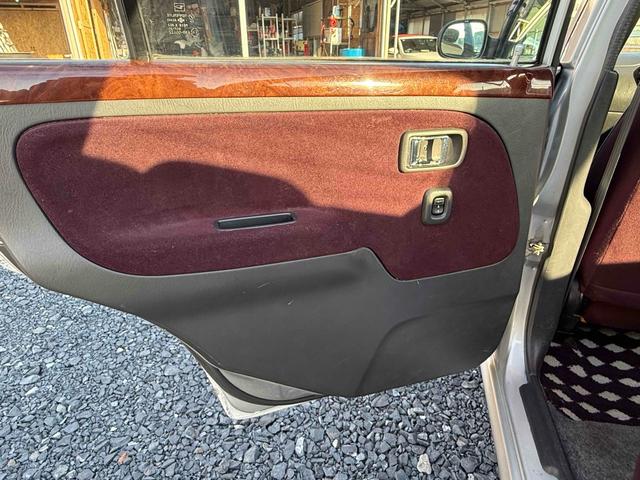 ミラジーノ ジーノ　４ＷＤ　ＥＴＣ　　ＭＴ　ＣＤ　アルミホイール　エアコン　パワーステアリング（36枚目）