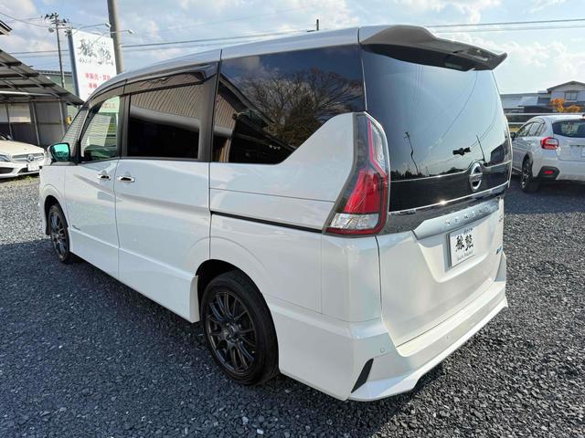 セレナ ハイウェイスター　４ＷＤ　ＥＴＣ　全周囲カメラ　ナビ　ＴＶ　クリアランスソナー　オートクルーズコントロール　パークアシスト　衝突被害軽減システム　両側電動スライドドア　スマートキー　アイドリングストップ　電動格納ミラー（7枚目）