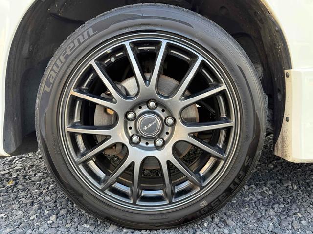 セレナ ハイウェイスター　４ＷＤ　ＥＴＣ　全周囲カメラ　ナビ　ＴＶ　クリアランスソナー　オートクルーズコントロール　パークアシスト　衝突被害軽減システム　両側電動スライドドア　スマートキー　アイドリングストップ　電動格納ミラー（9枚目）