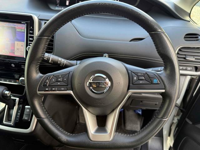 セレナ ハイウェイスター　４ＷＤ　ＥＴＣ　全周囲カメラ　ナビ　ＴＶ　クリアランスソナー　オートクルーズコントロール　パークアシスト　衝突被害軽減システム　両側電動スライドドア　スマートキー　アイドリングストップ　電動格納ミラー（31枚目）