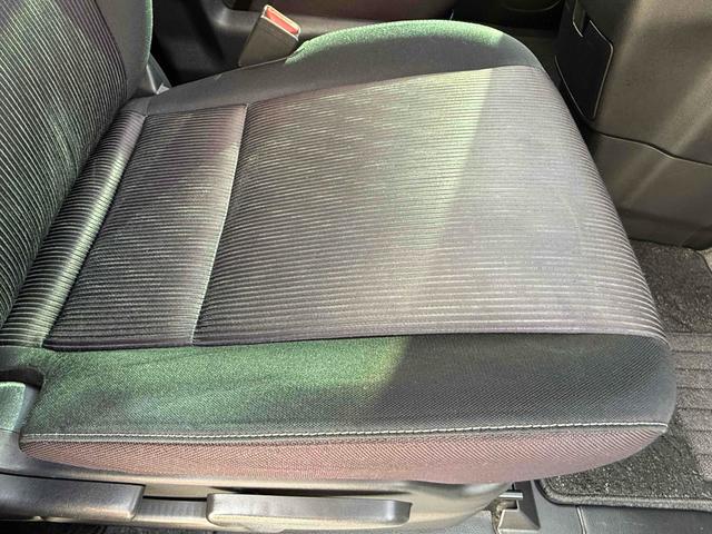 セレナ ハイウェイスター　４ＷＤ　ＥＴＣ　全周囲カメラ　ナビ　ＴＶ　クリアランスソナー　オートクルーズコントロール　パークアシスト　衝突被害軽減システム　両側電動スライドドア　スマートキー　アイドリングストップ　電動格納ミラー（34枚目）