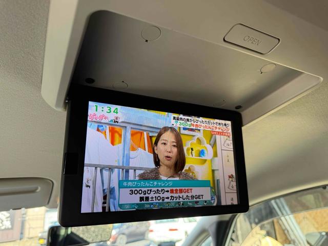 セレナ ハイウェイスター　４ＷＤ　ＥＴＣ　全周囲カメラ　ナビ　ＴＶ　クリアランスソナー　オートクルーズコントロール　パークアシスト　衝突被害軽減システム　両側電動スライドドア　スマートキー　アイドリングストップ　電動格納ミラー（52枚目）