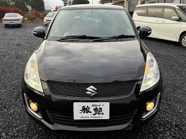 スイフト スタイル－ＤＪＥ　４ＷＤ　オートクルーズコントロール　アルミホイール　オートライト　スマートキー　アイドリングストップ　シートヒーター　ＣＶＴ　盗難防止システム　衝突安全ボディ　ＡＢＳ　ＥＳＣ　ＣＤ　エアコン（2枚目）