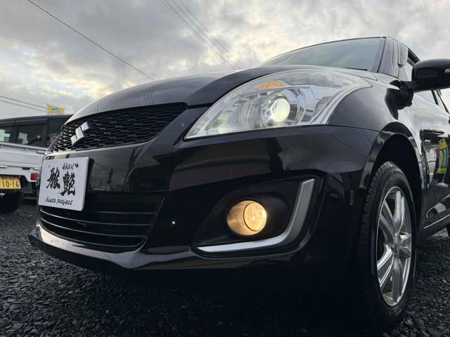 スイフト スタイル－ＤＪＥ　４ＷＤ　オートクルーズコントロール　アルミホイール　オートライト　スマートキー　アイドリングストップ　シートヒーター　ＣＶＴ　盗難防止システム　衝突安全ボディ　ＡＢＳ　ＥＳＣ　ＣＤ　エアコン（9枚目）