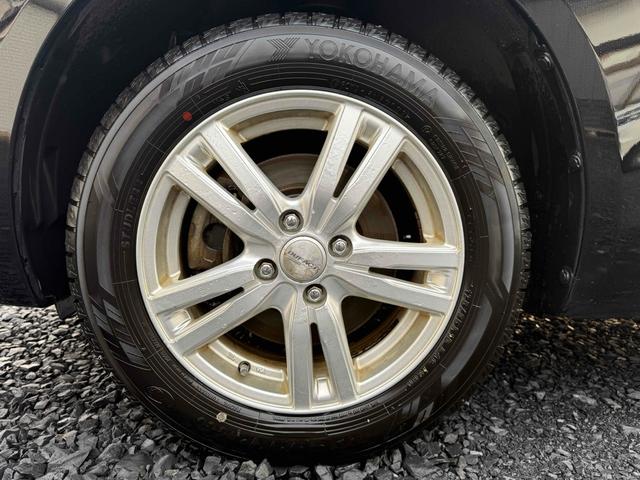 スイフト スタイル－ＤＪＥ　４ＷＤ　オートクルーズコントロール　アルミホイール　オートライト　スマートキー　アイドリングストップ　シートヒーター　ＣＶＴ　盗難防止システム　衝突安全ボディ　ＡＢＳ　ＥＳＣ　ＣＤ　エアコン（10枚目）