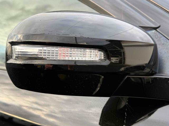 スイフト スタイル－ＤＪＥ　４ＷＤ　オートクルーズコントロール　アルミホイール　オートライト　スマートキー　アイドリングストップ　シートヒーター　ＣＶＴ　盗難防止システム　衝突安全ボディ　ＡＢＳ　ＥＳＣ　ＣＤ　エアコン（11枚目）