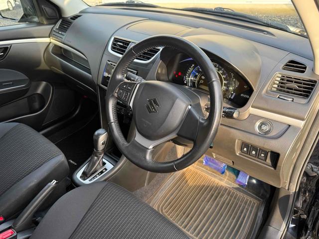 スイフト スタイル－ＤＪＥ　４ＷＤ　オートクルーズコントロール　アルミホイール　オートライト　スマートキー　アイドリングストップ　シートヒーター　ＣＶＴ　盗難防止システム　衝突安全ボディ　ＡＢＳ　ＥＳＣ　ＣＤ　エアコン（20枚目）