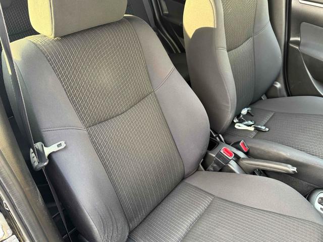 スイフト スタイル－ＤＪＥ　４ＷＤ　オートクルーズコントロール　アルミホイール　オートライト　スマートキー　アイドリングストップ　シートヒーター　ＣＶＴ　盗難防止システム　衝突安全ボディ　ＡＢＳ　ＥＳＣ　ＣＤ　エアコン（22枚目）