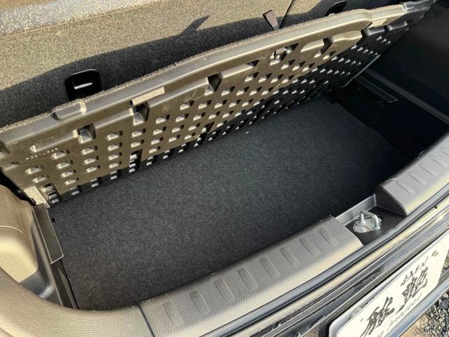 スイフト スタイル－ＤＪＥ　４ＷＤ　オートクルーズコントロール　アルミホイール　オートライト　スマートキー　アイドリングストップ　シートヒーター　ＣＶＴ　盗難防止システム　衝突安全ボディ　ＡＢＳ　ＥＳＣ　ＣＤ　エアコン（28枚目）