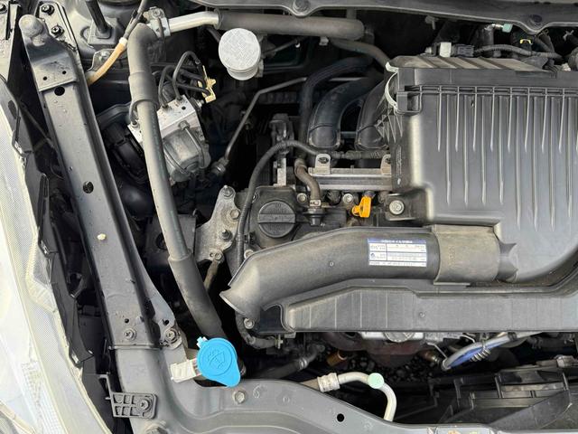 スイフト スタイル－ＤＪＥ　４ＷＤ　オートクルーズコントロール　アルミホイール　オートライト　スマートキー　アイドリングストップ　シートヒーター　ＣＶＴ　盗難防止システム　衝突安全ボディ　ＡＢＳ　ＥＳＣ　ＣＤ　エアコン（37枚目）